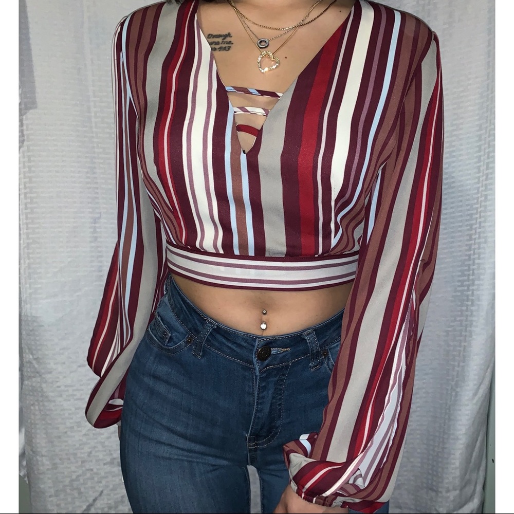 Size Sm Crop Top Style